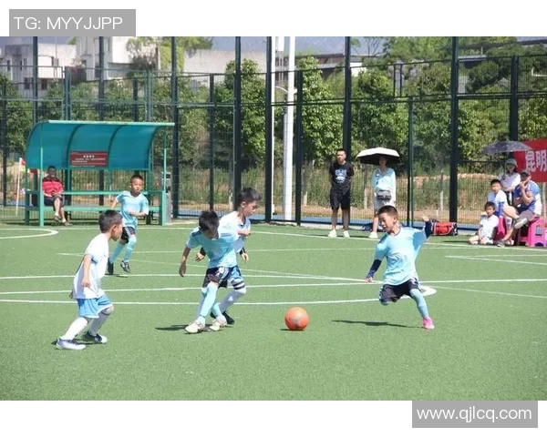 双人桌面足球的乐趣与技巧探秘让你在家也能享受激情对决